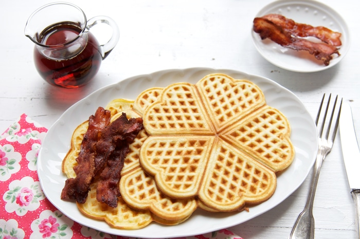 waffles-bacon-1