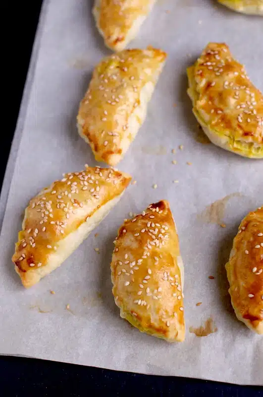 chicken-curry-puffs-1