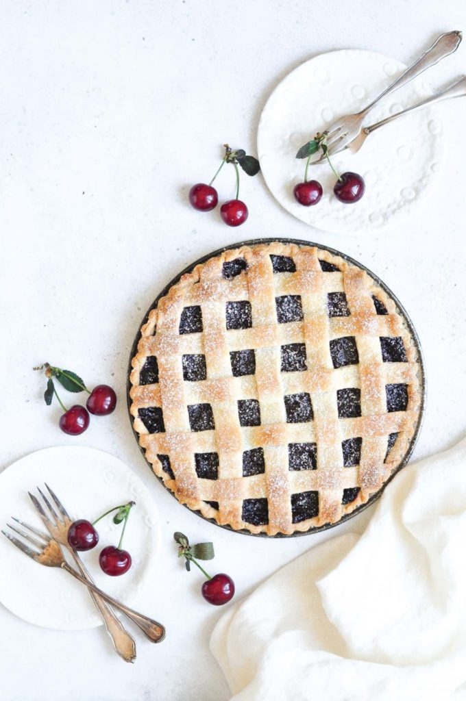 cherry pie with lattice pie crust with fresh cherries