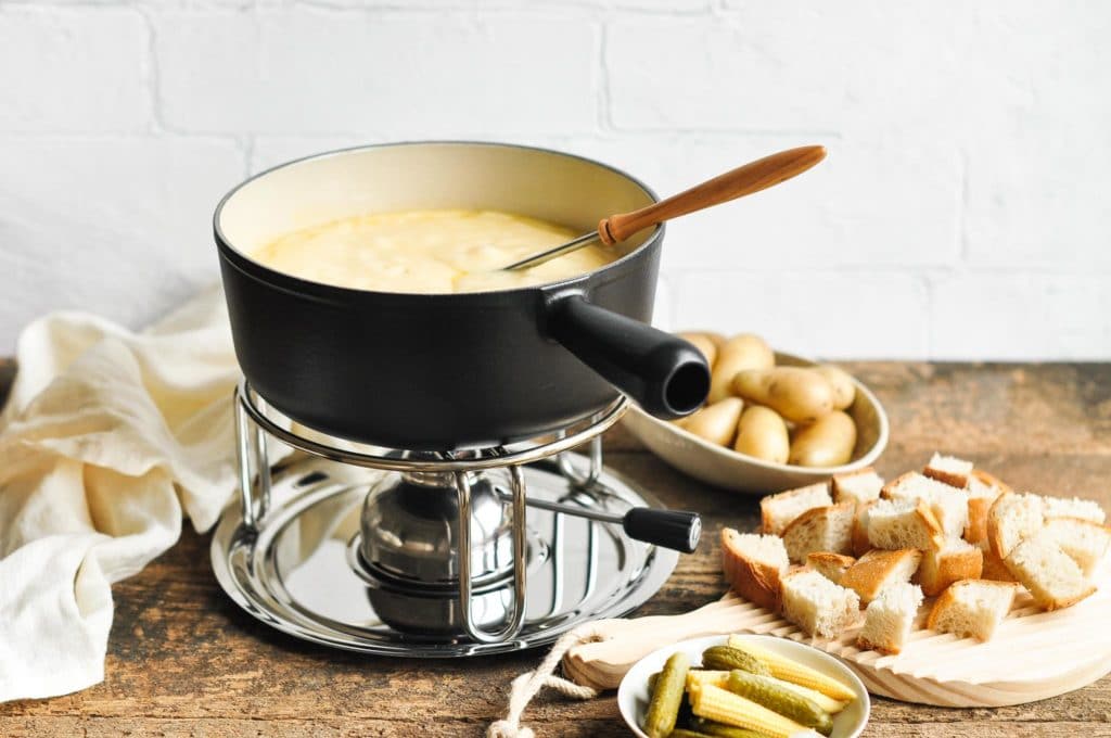 cheese fondue in black pot
