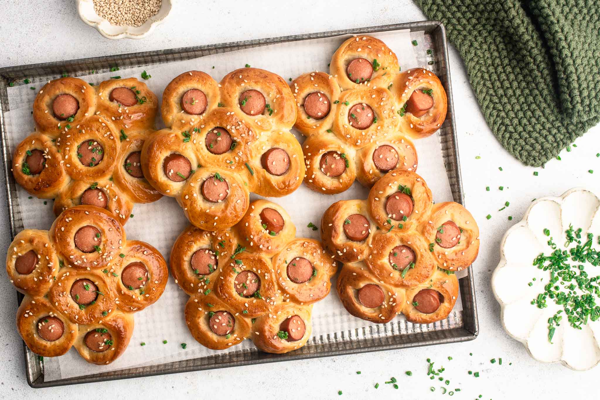 hot dog flower buns with sesame seeds and scallions