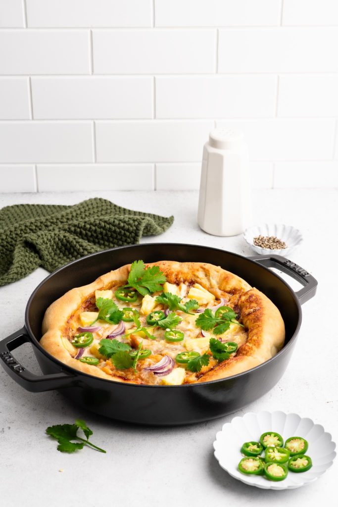 bbq chicken pizza in cast iron pan