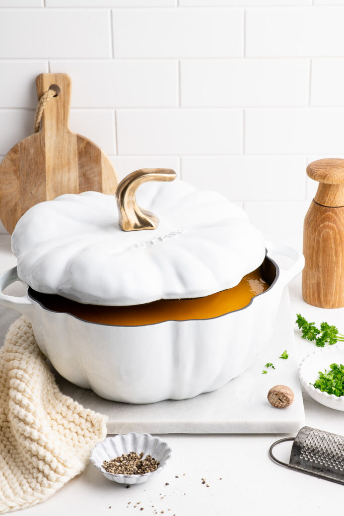 white staub pumpkin cast iron pot