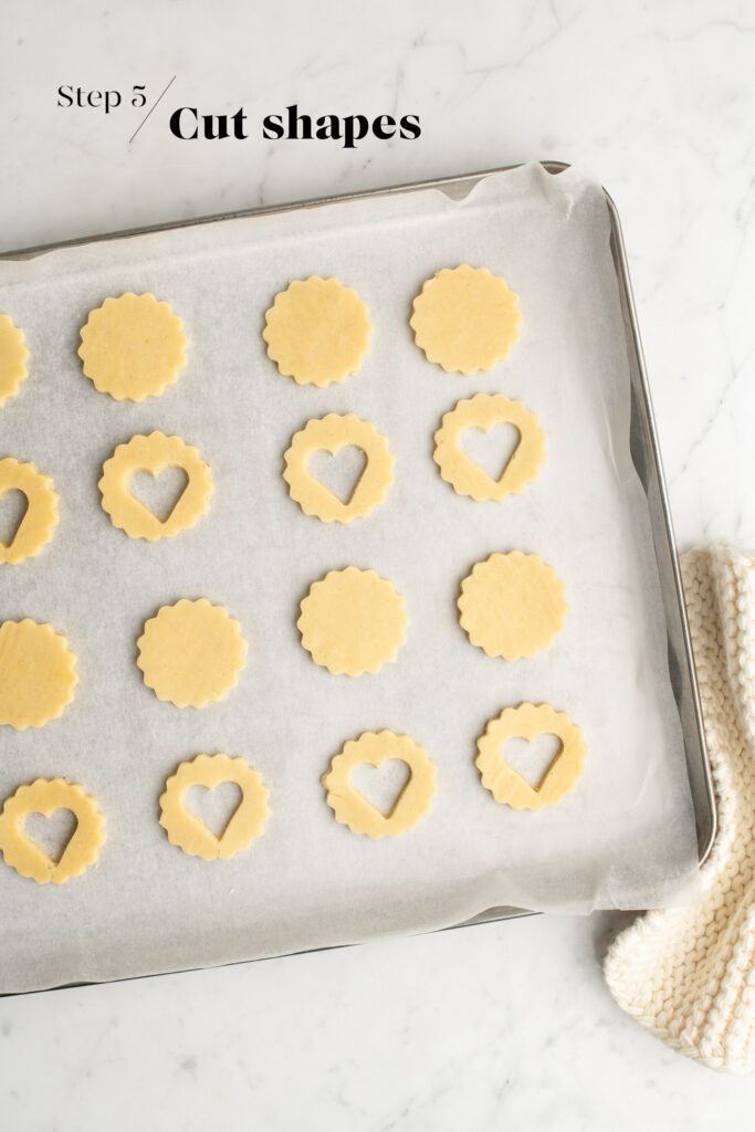 linzer cookies before baking