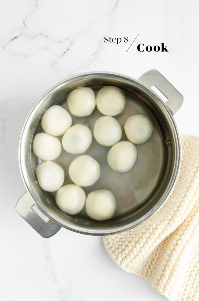 cooking tang yuan in saucepan