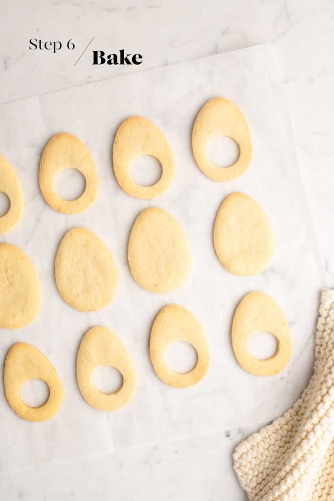 easter linzer cookies before filling