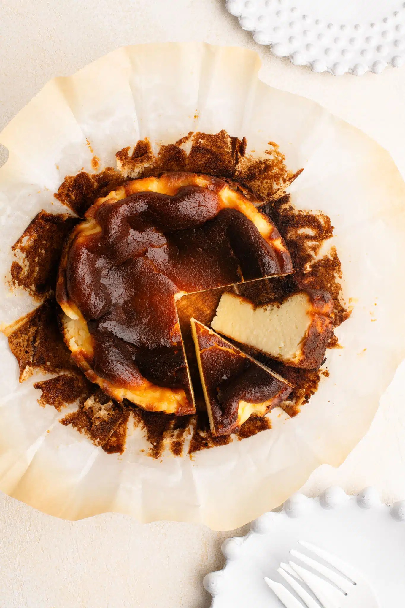 basque cheesecake with baking paper